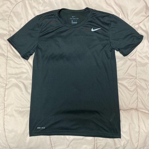 Nike Shirt and Nike leggings for men - Picture 1 of 5